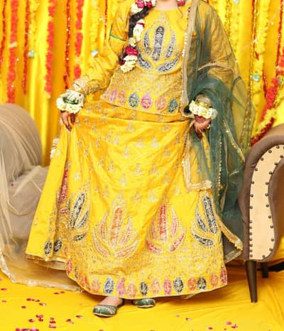 Dresses Party wear and Mehndi Dress