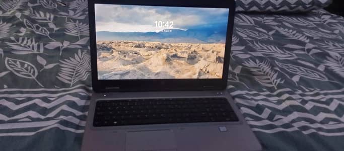 HP Probook Laptop i5 7th Gen 8gb RAM 250 GB SSD 10/10 condition