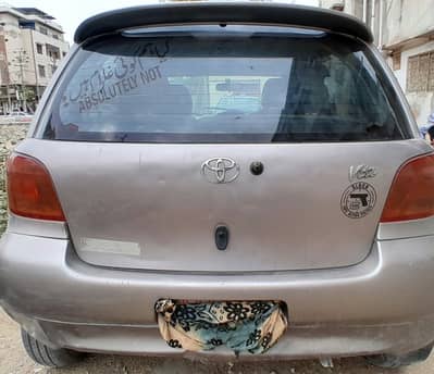 Toyota Vitz 2003