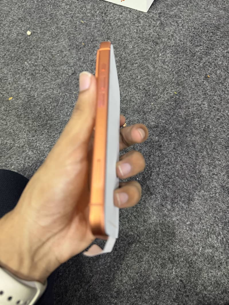 Apple iPhone 17 Pro 4