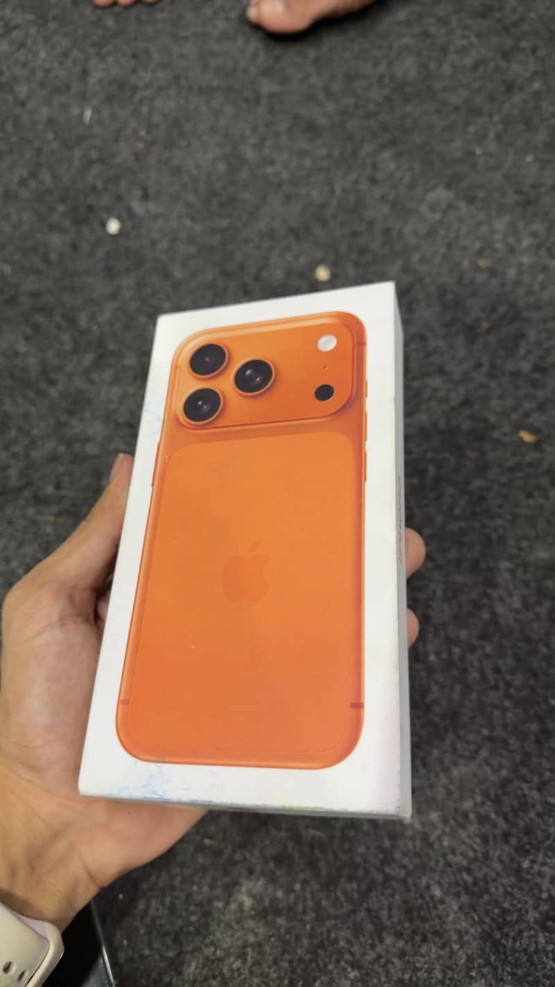 Apple iPhone 17 Pro 6