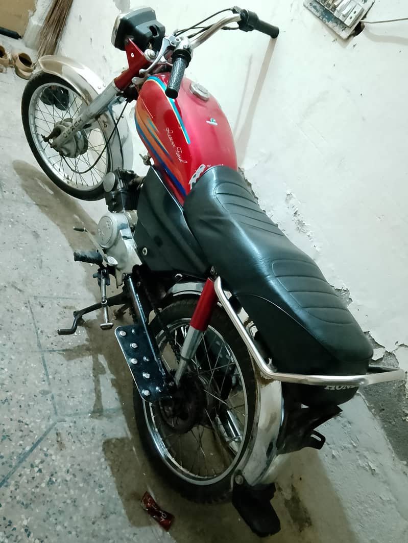 hero 70 2012 1