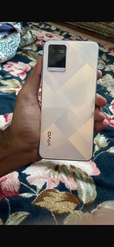 Vivo Y21 with Box Packed