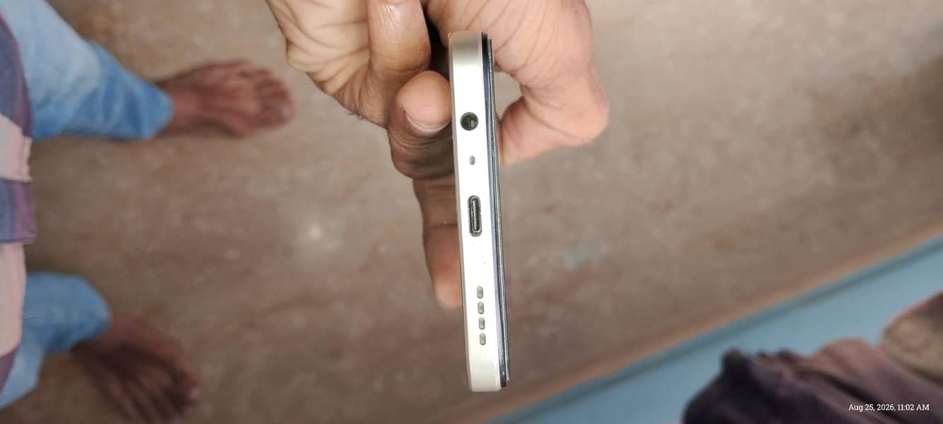 realme note 70 4