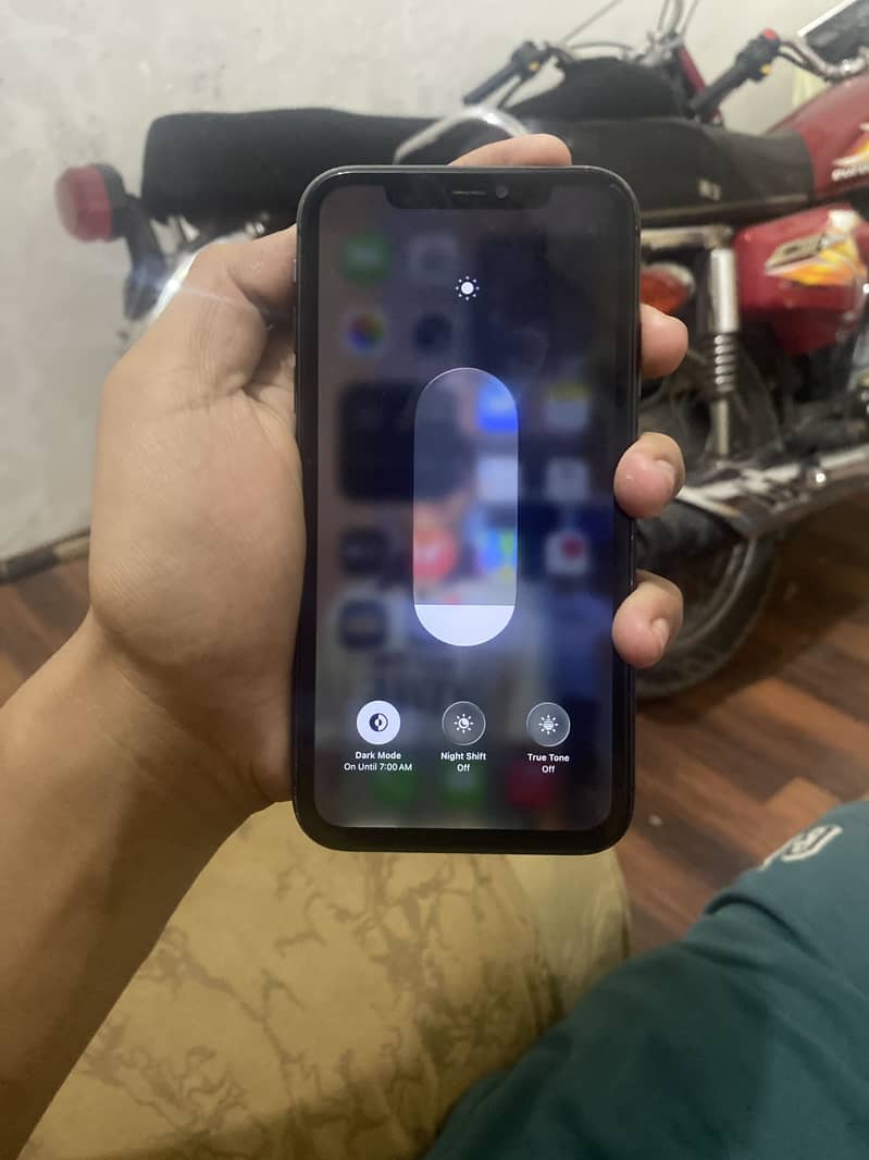 Apple iPhone 11 1