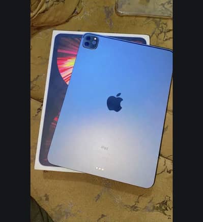 iPad Pro 11 1 inches M5 Black colour