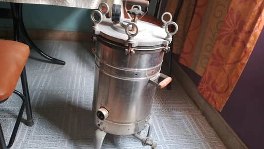 Portable Steam Autoclave (Pressure Steam Sterilizer)