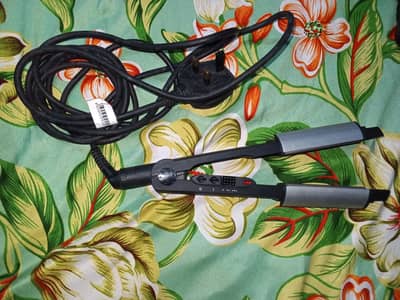 babyliss hair straightener and styler