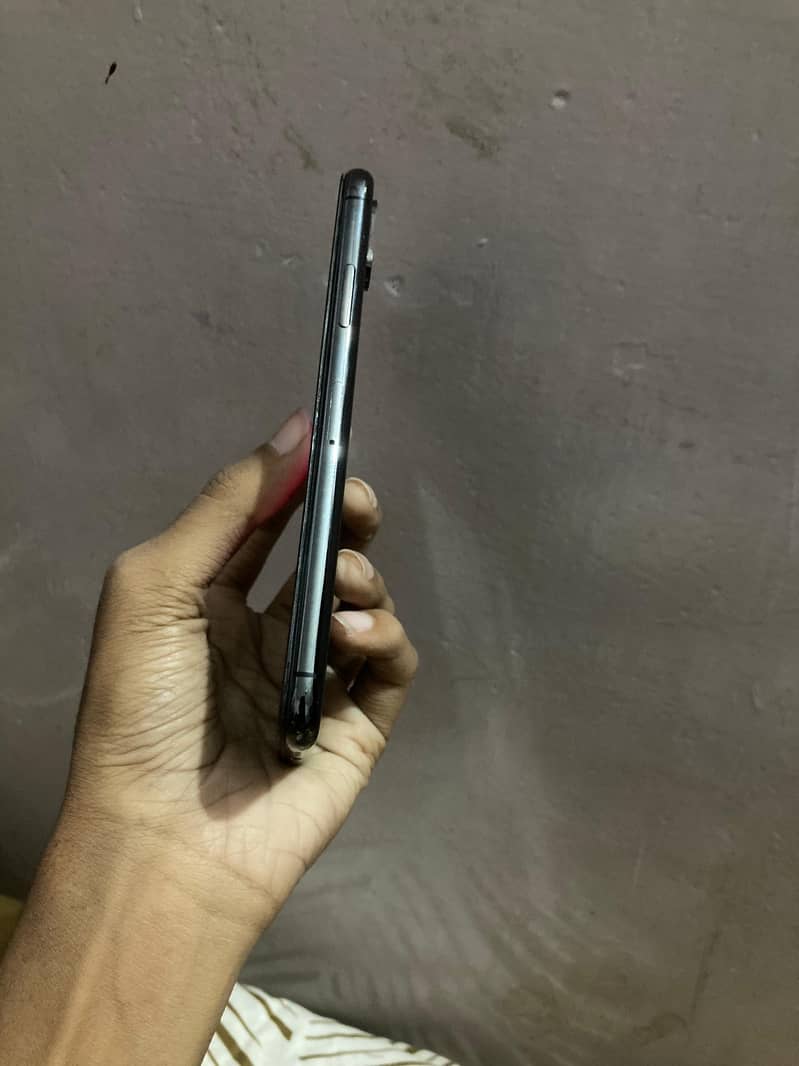 Apple iPhone XS 2