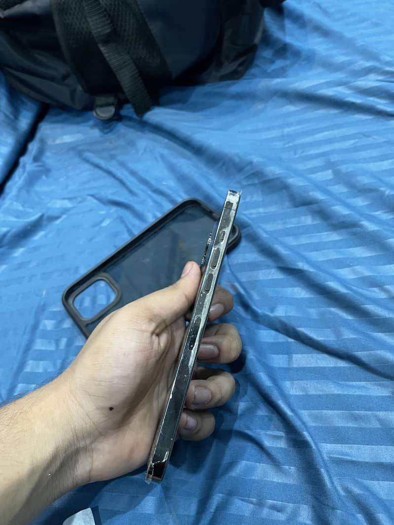 Apple iPhone 12 Pro Max 7
