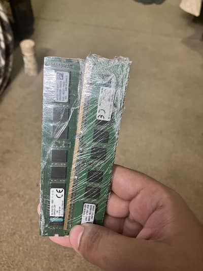 Kingston 16GB DDR3 RAM 1600MHz (8GB + 8GB)