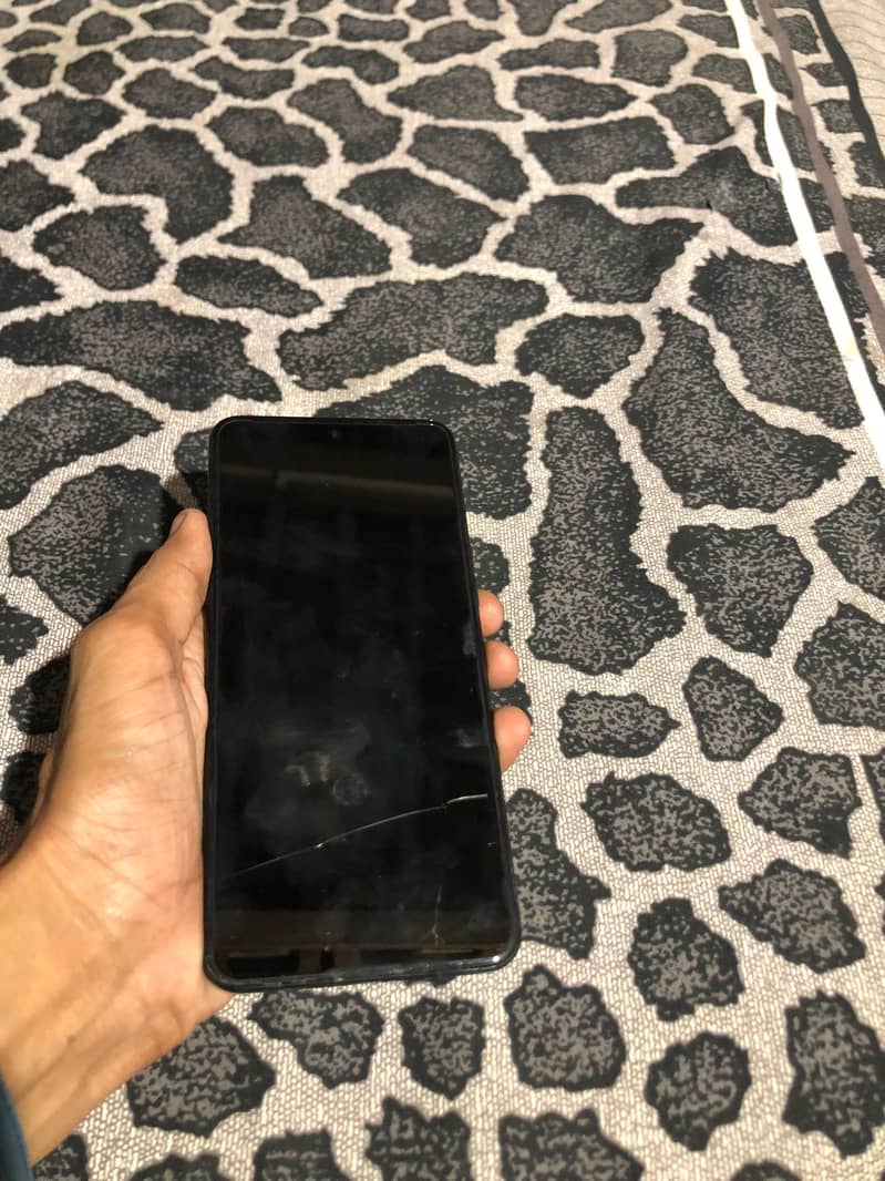 Tecno Camon 18premier 3
