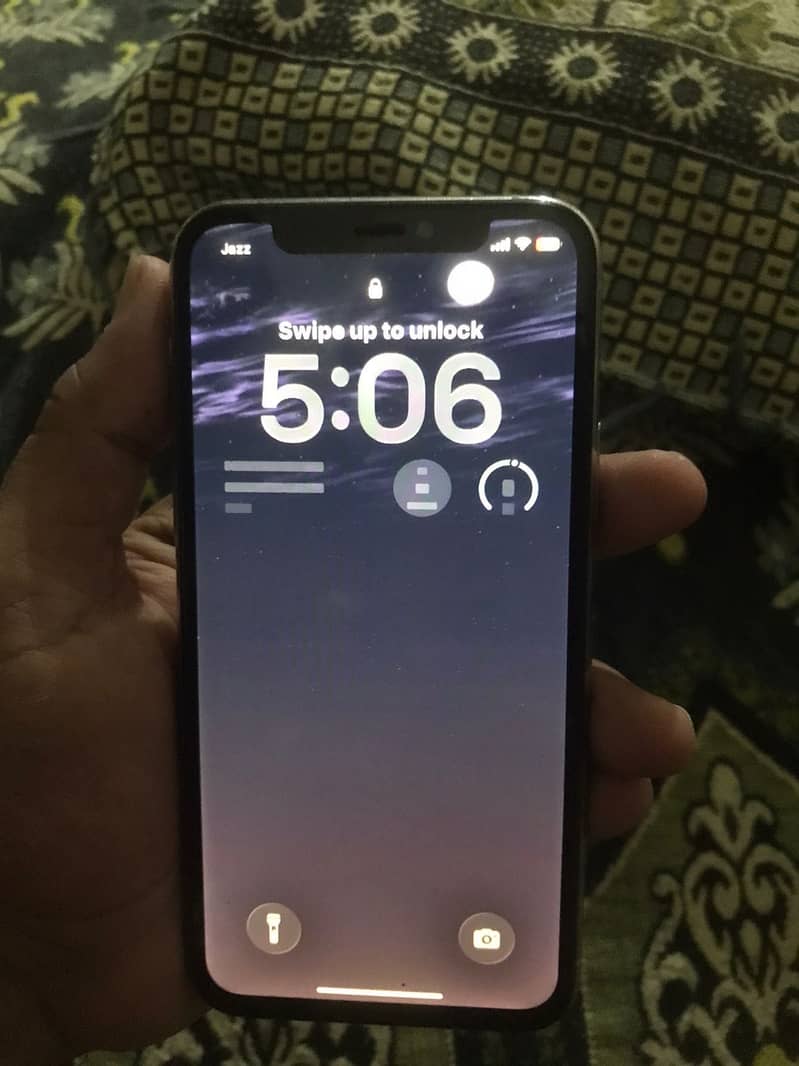 Apple iPhone 11 Pro 1