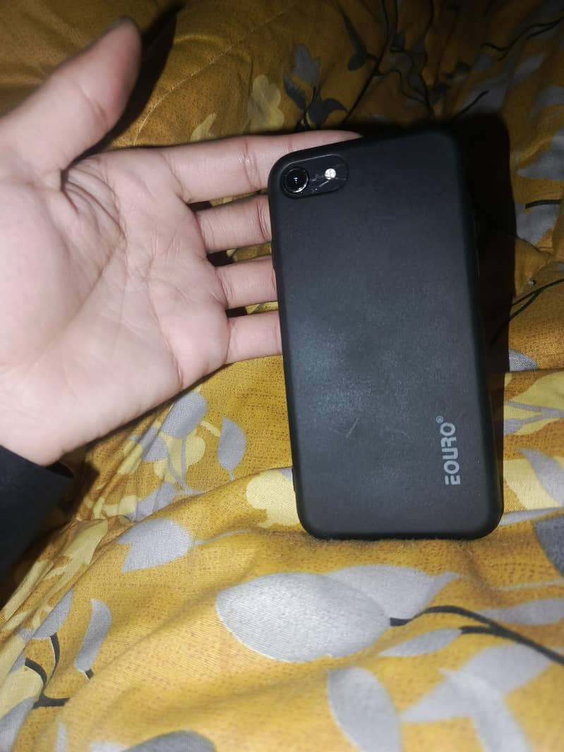 Apple iPhone SE 2