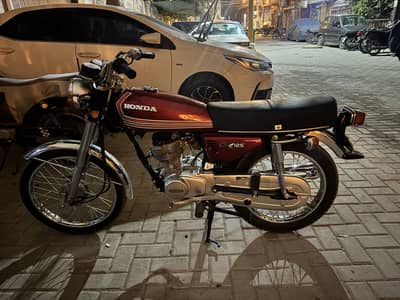 Honda CG 125 1984 Model Newly Restored