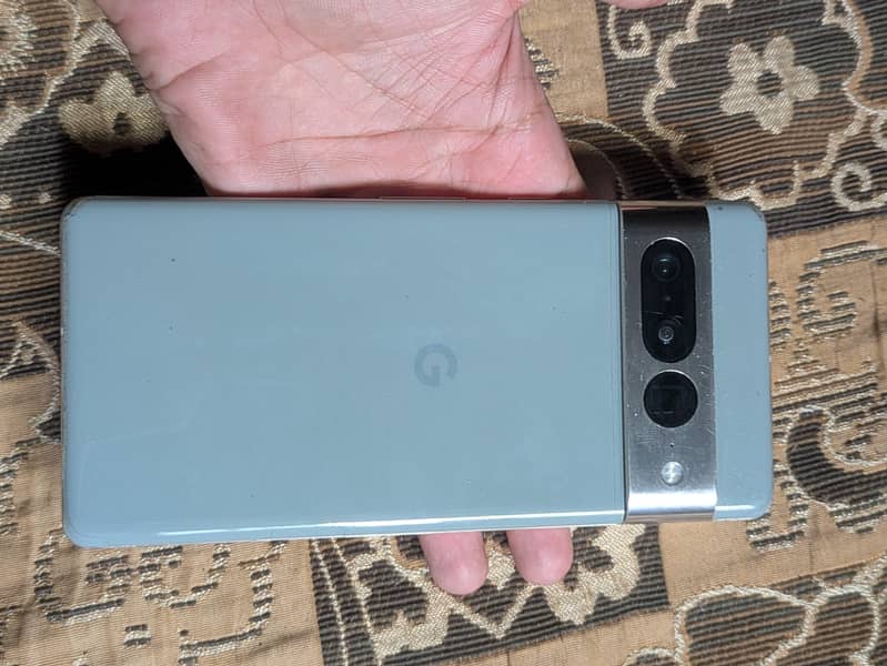 Google Pixel 7 Pro 8