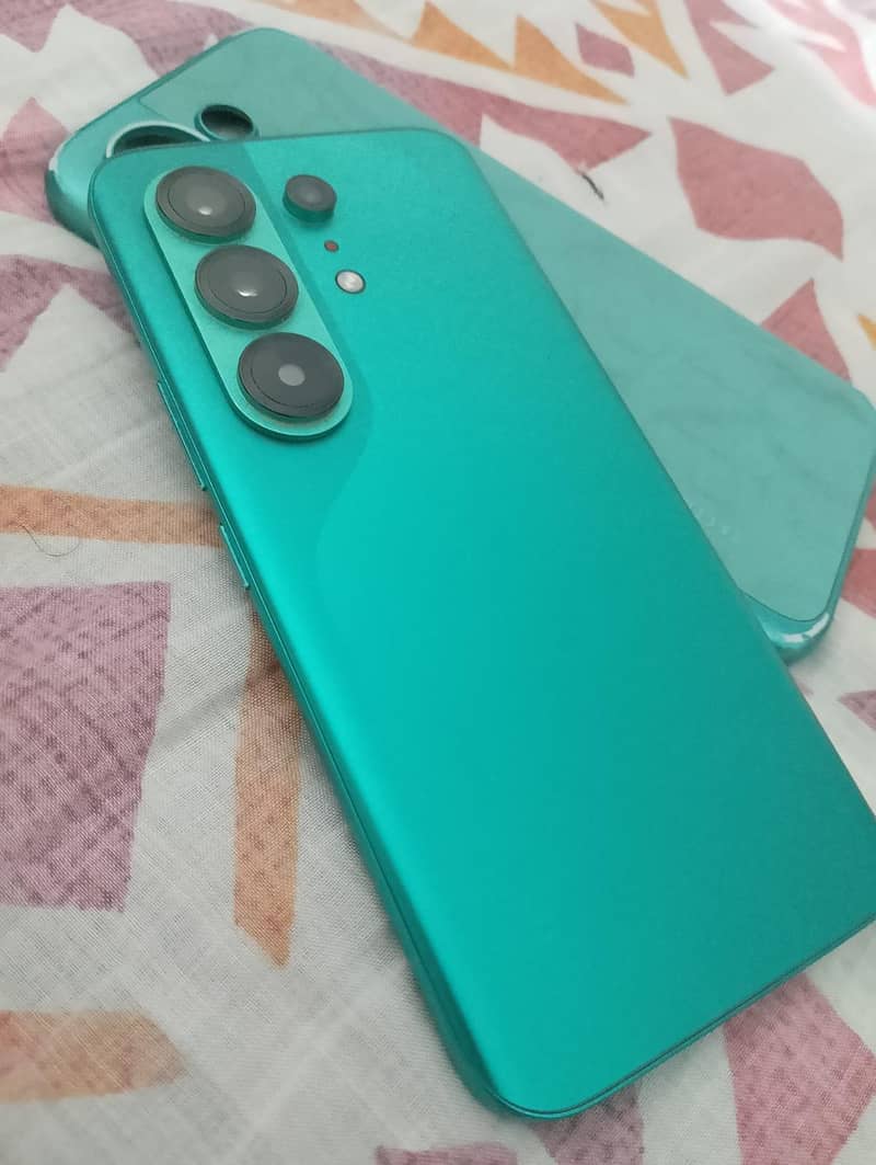 Tecno camon 50 pro 0