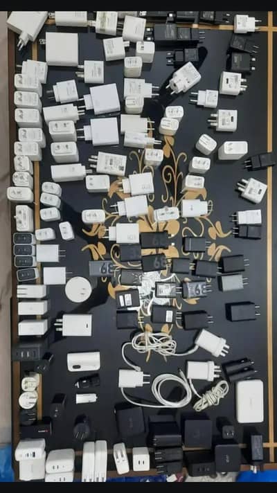 Original Chargers Samsung/ MI / Moto / Vivo. / Anker / Insignia