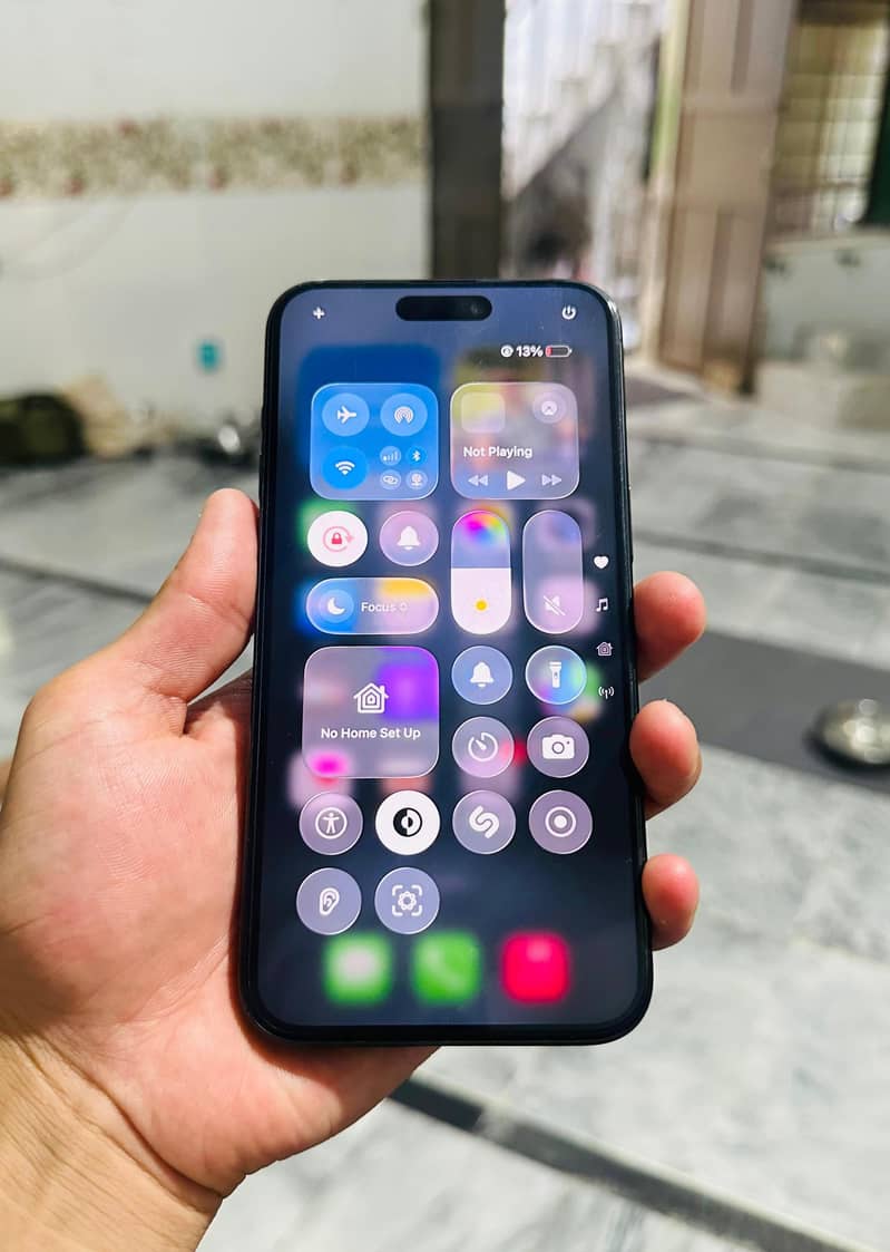 iPhone 15 Pro Max 0