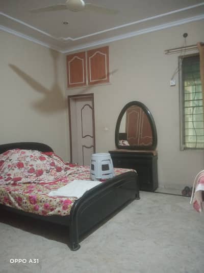5 Marla ViP Lower Portion Urgent For Rent Near Sha Fareed Chowk Sabzazar