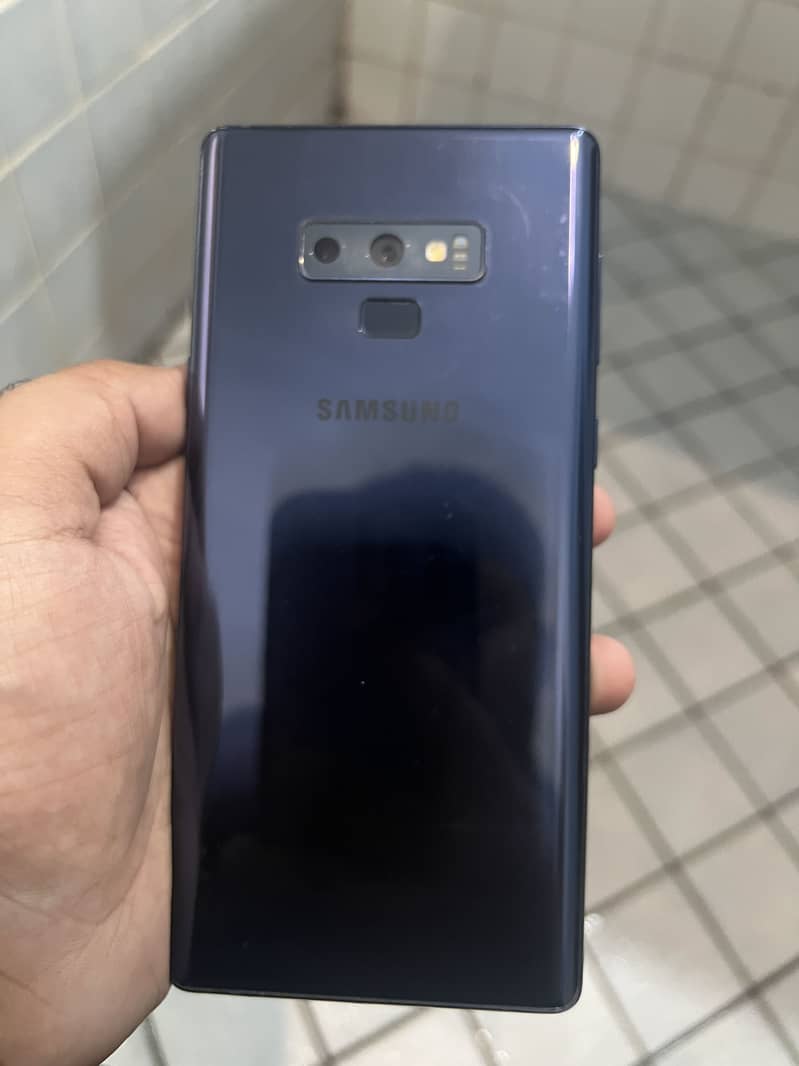 Samsung Mobile Note 9 4