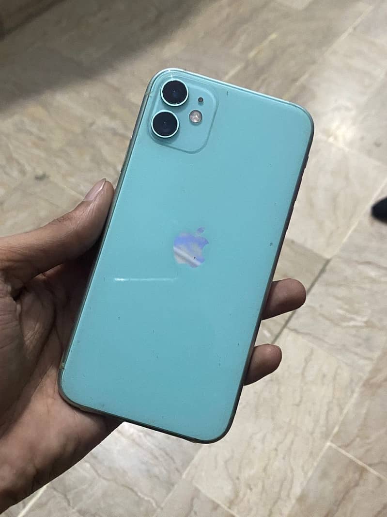 Apple iPhone 11 3