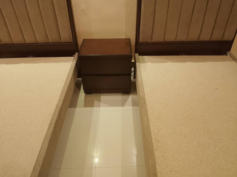 Single Bed With Centre Table 5