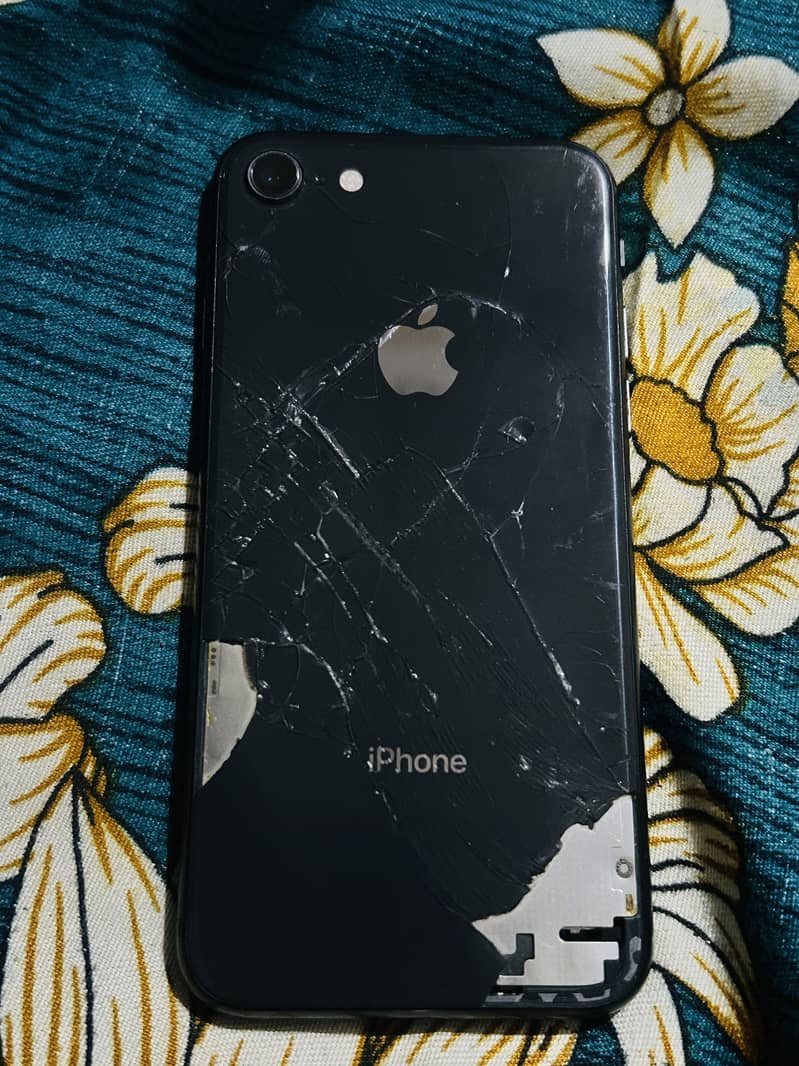Apple iPhone 8 2