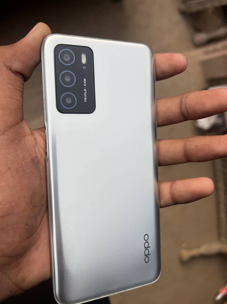 OPPO A16 1