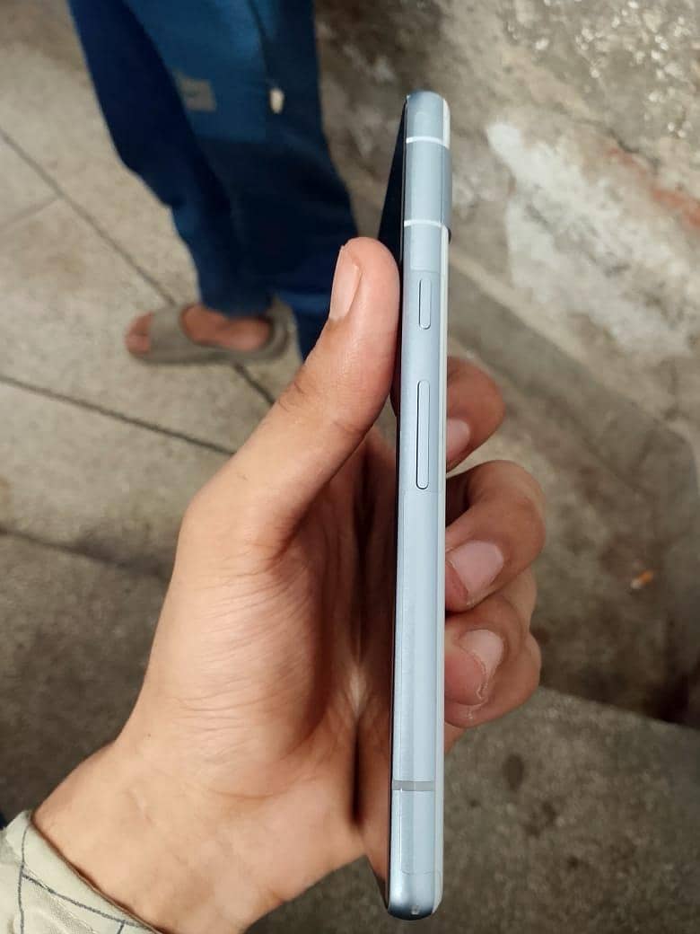 Google Pixel 7a 1