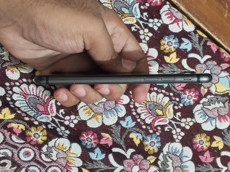 Apple iPhone 8 2