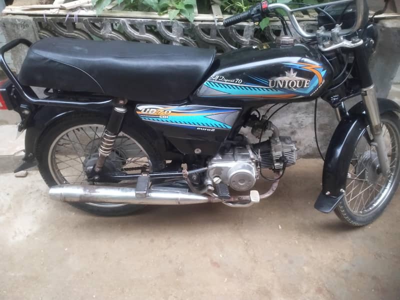 unique 20 model engine sealed good condition 1