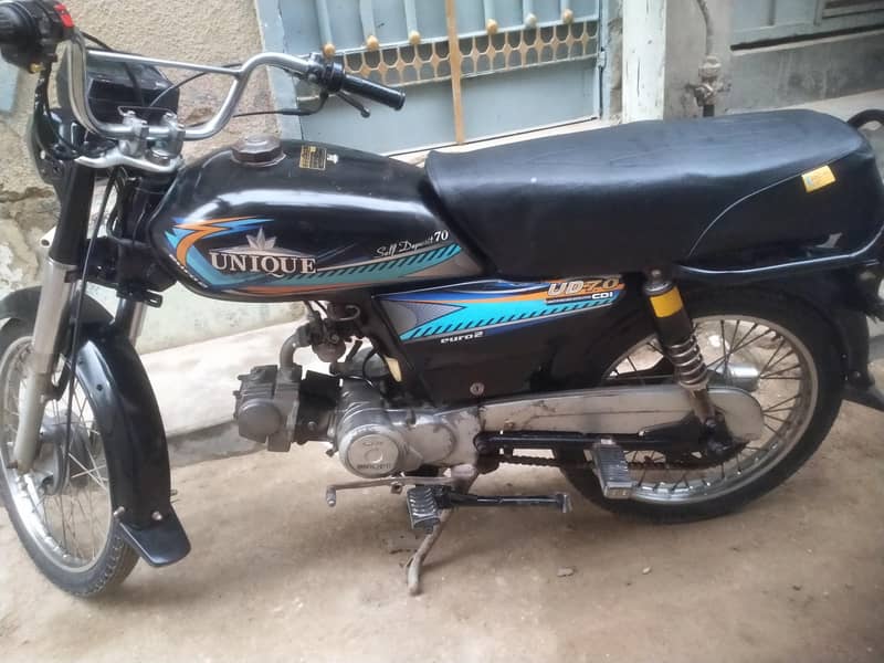 unique 20 model engine sealed good condition 2