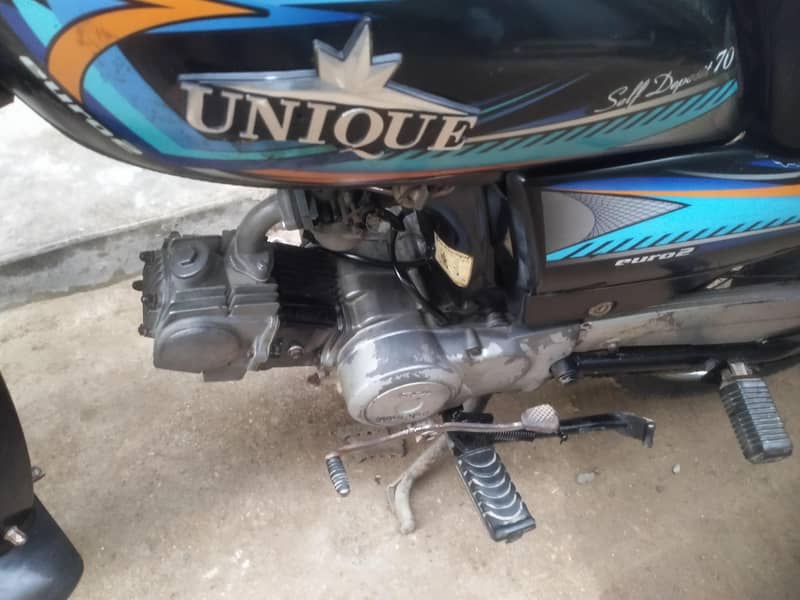 unique 20 model engine sealed good condition 10