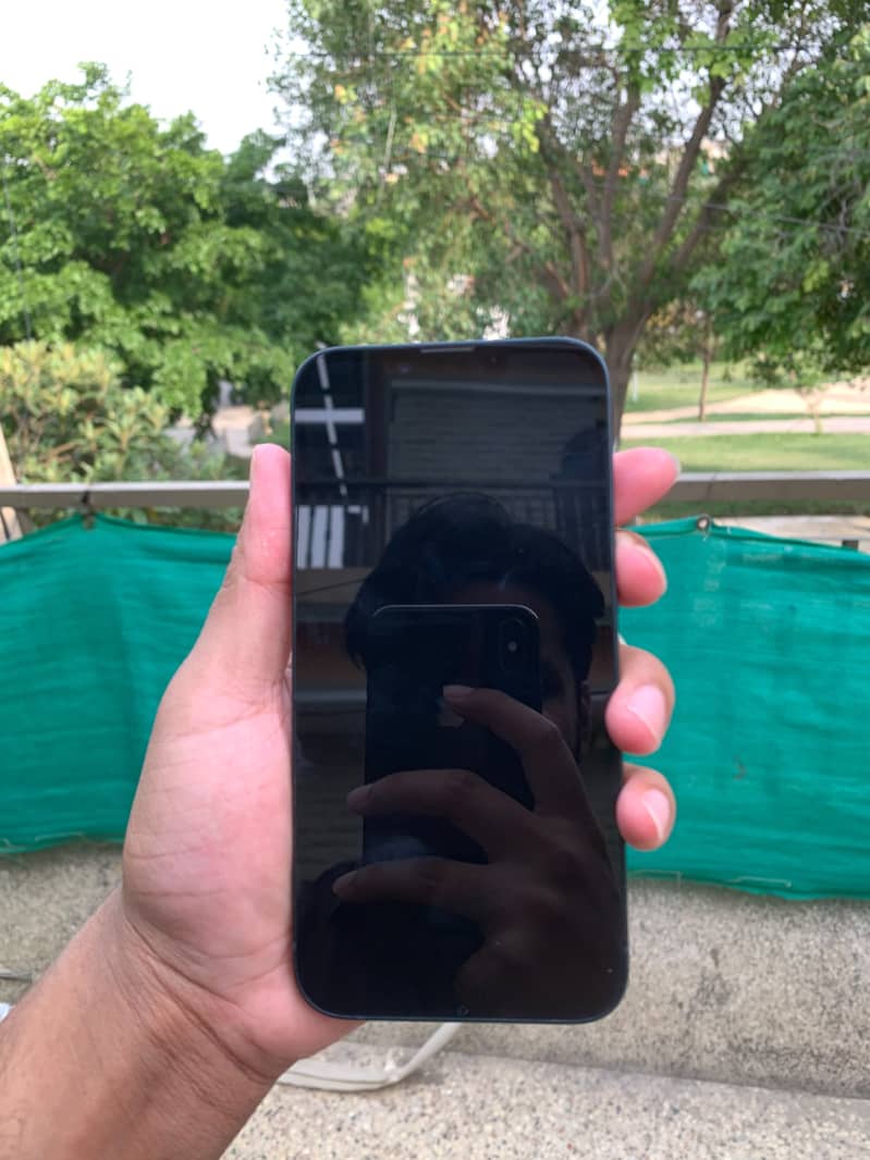Apple iPhone 14 5