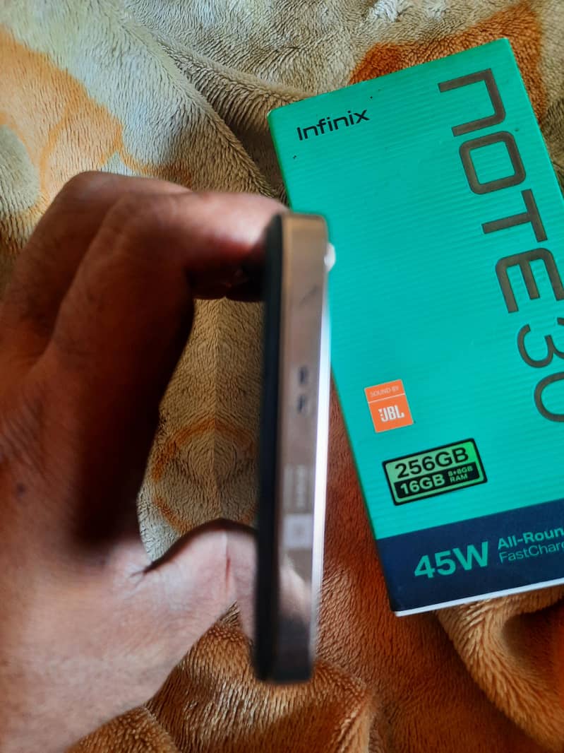 Infinix Note 30 0