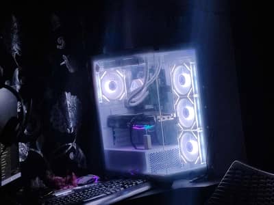 AMD Ryzen 5 5600 with 12 Gb Rx 6700xt