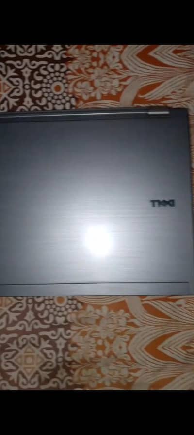 All ok Laptop Dell Read ad Whatsapp only 03005026337