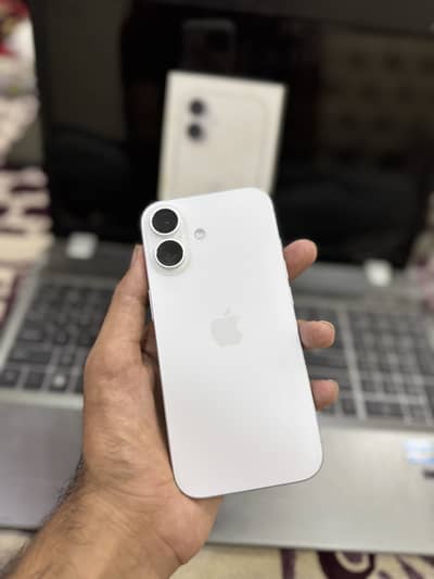 Apple iPhone 17