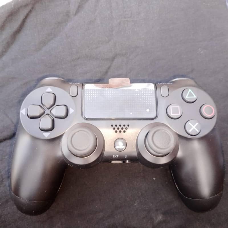 PS4 controller 0