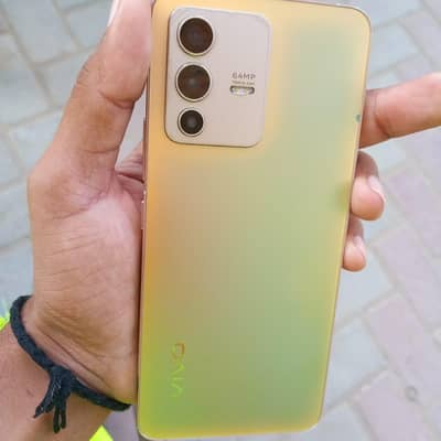 Vivo V23
