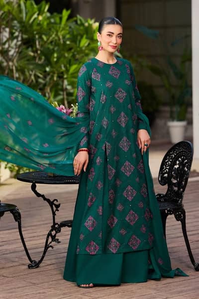 Bareeze khaddar collection