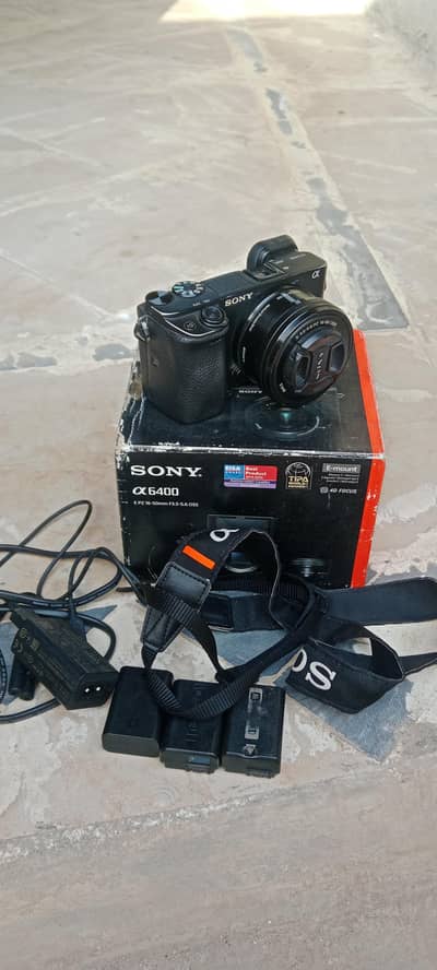 Sony 6400 camera with kit lens