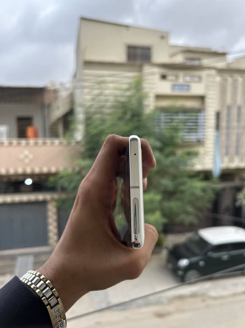 Google Pixel 7 Pro 4