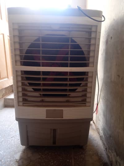 Dc/Ac air cooler