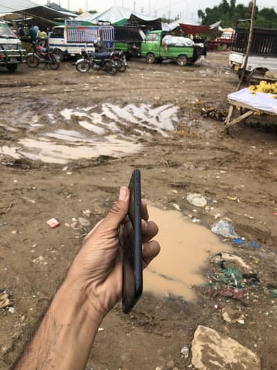 Apple iPhone SE