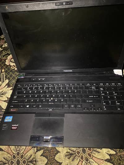 toshiba gaming laptop(Exchange Possible)read ad. . .