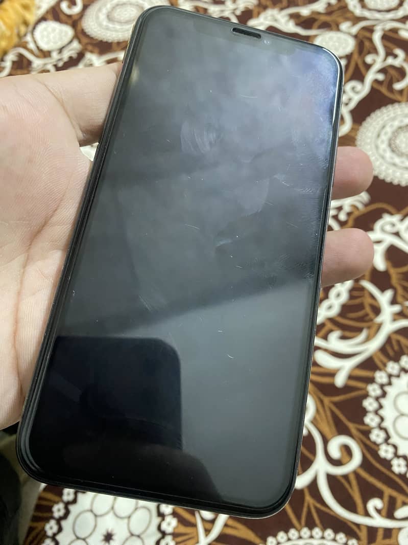 Apple iPhone X 3