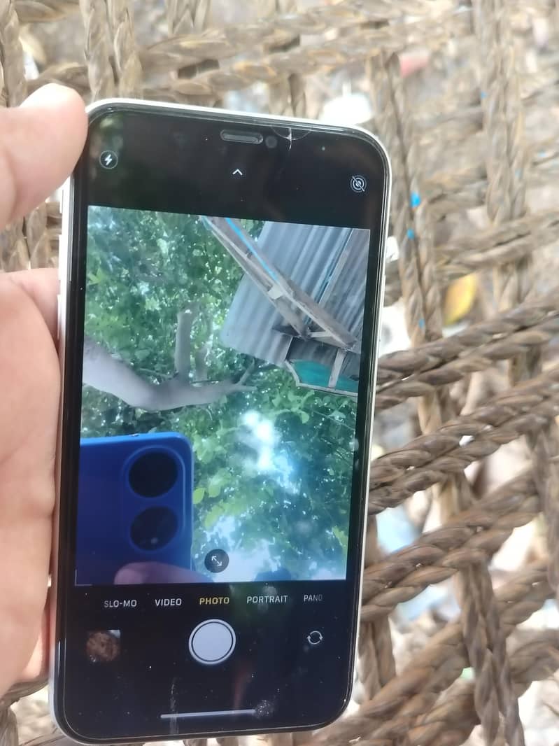 iphone 11 4