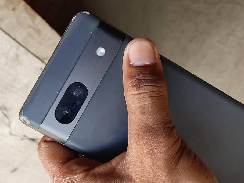 Google Pixel 7a 3